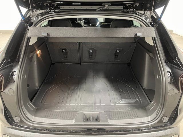 New 2026 Chevrolet Trax ACTIV w/ Driver Confidence Package FWD image 24