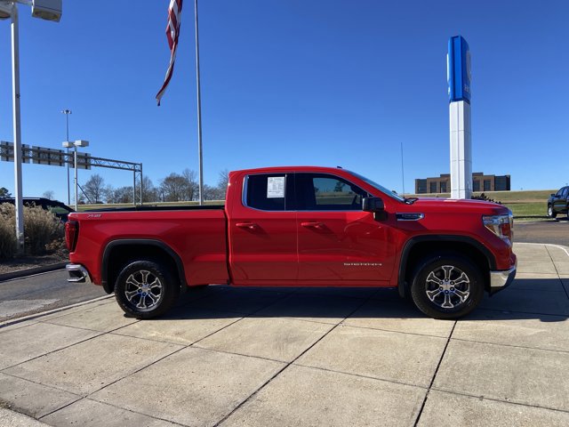 Used 2019 GMC Sierra 1500 SLE w/ SLE Value Package image 12