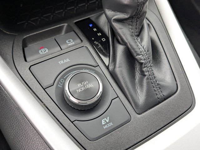 Used 2023 Toyota RAV4 XLE w/ Convenience Package AWD/4WD image 29