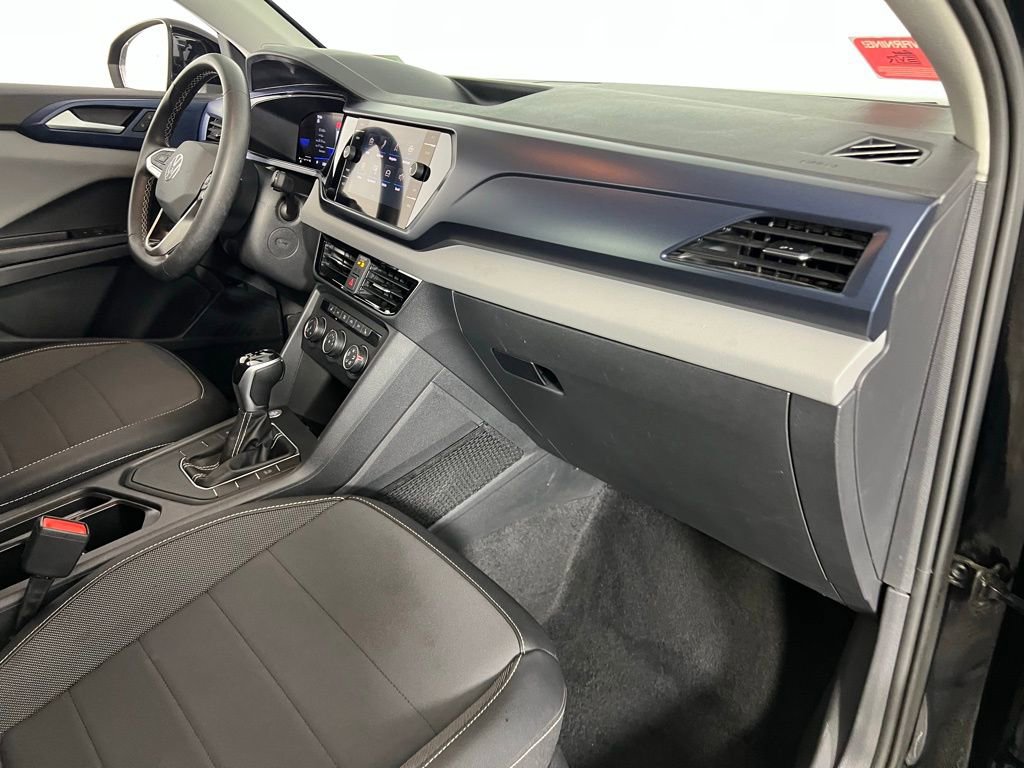 Used 2022 Volkswagen Taos SE image 31