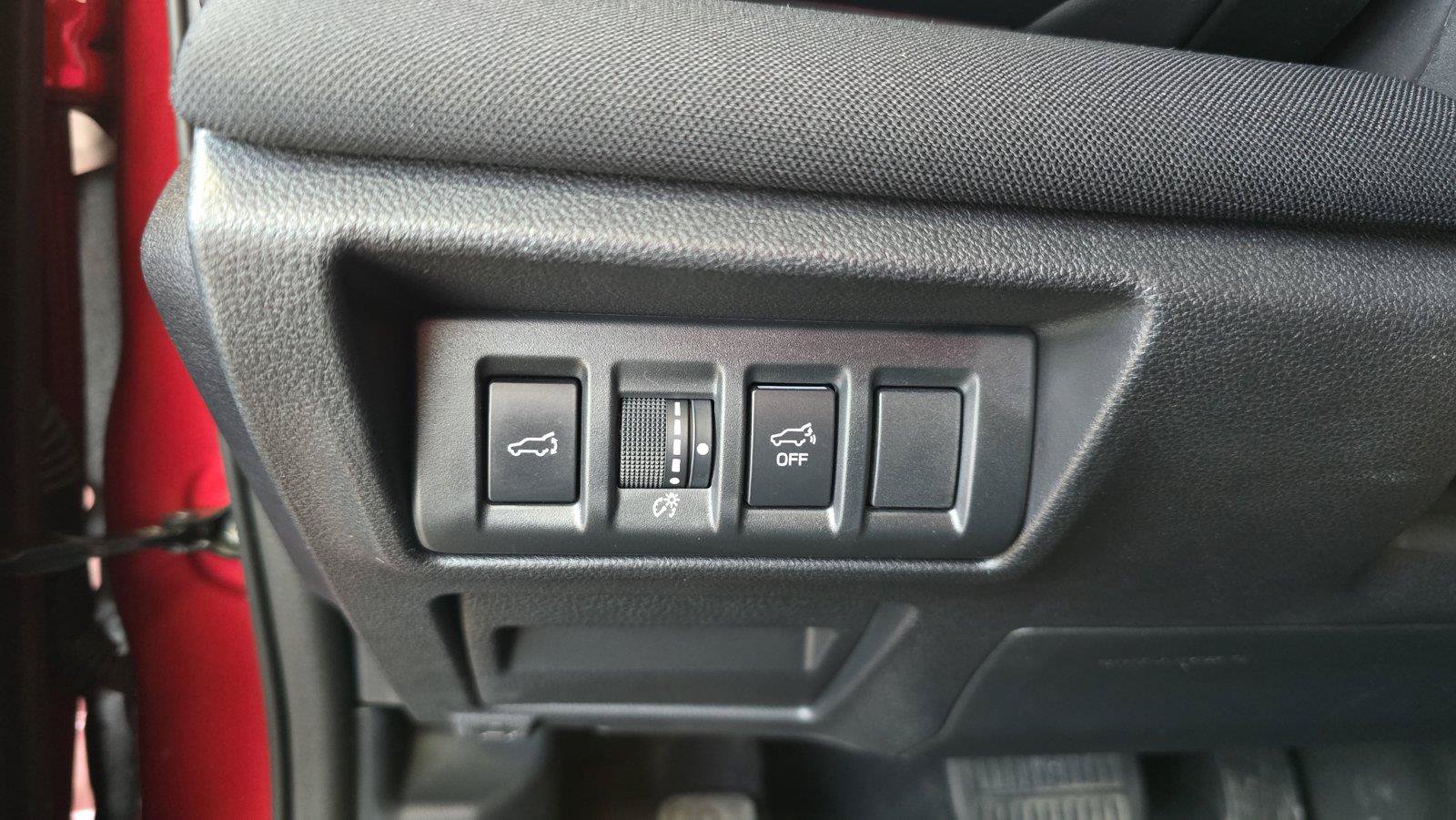 Used 2024 Subaru Outback Premium AWD/4WD image 26