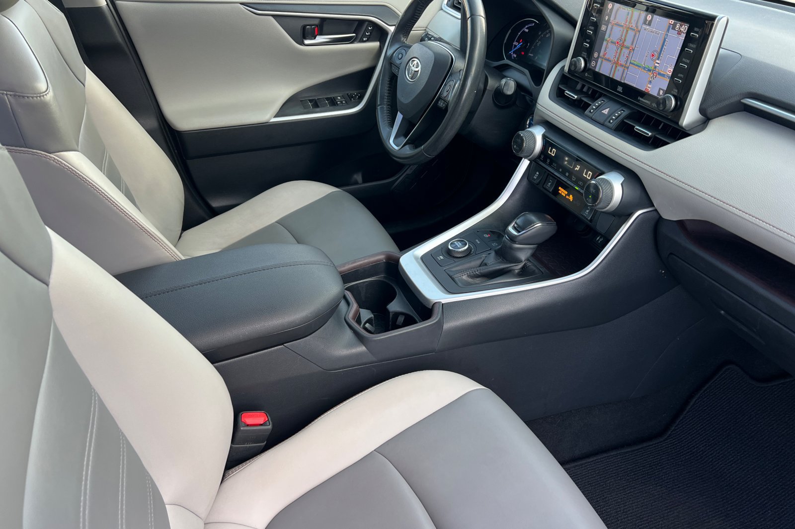 Certified 2019 Toyota RAV4 Limited w/ Carpet Mat Package AWD/4WD image 16