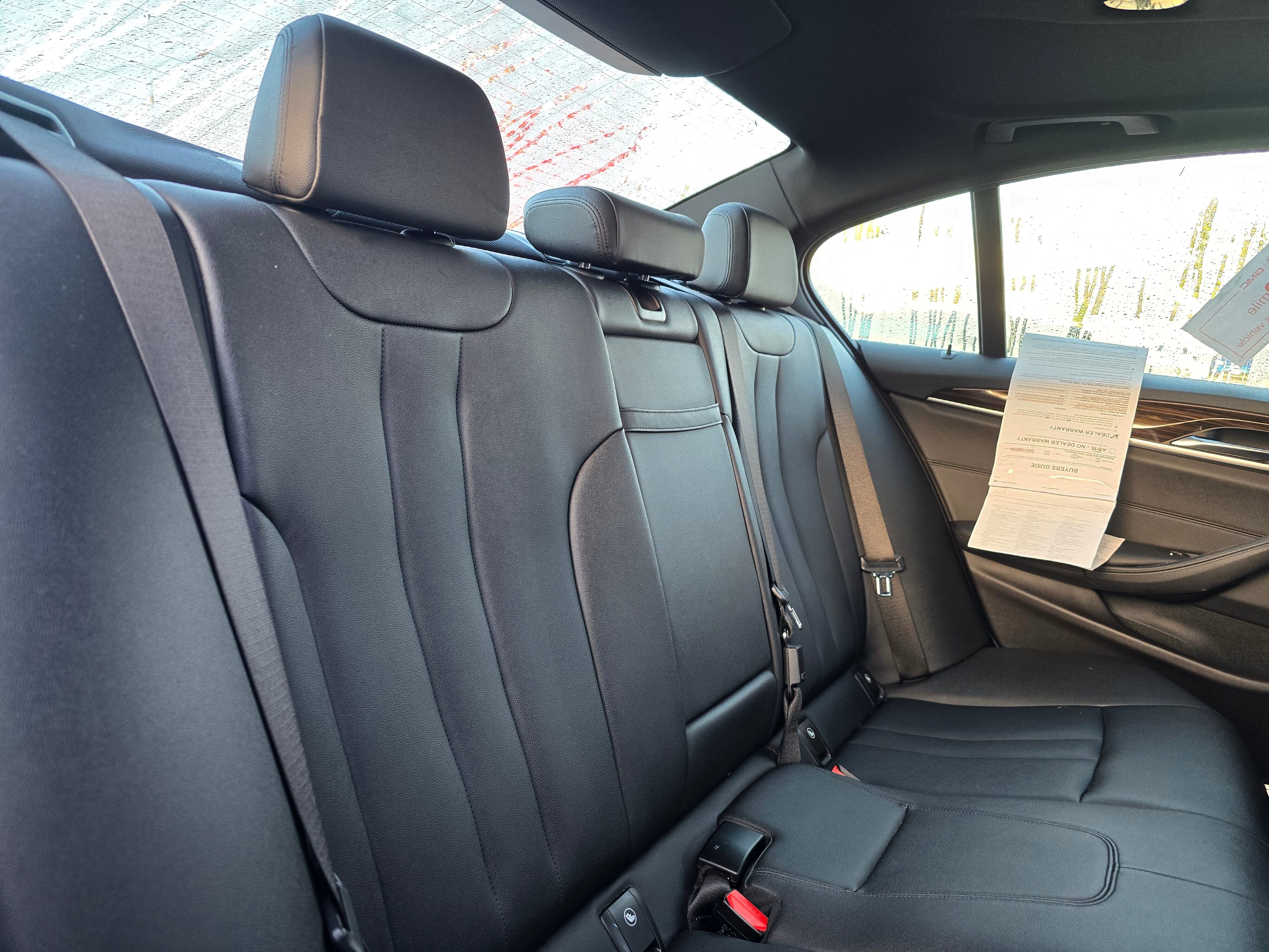 Used 2019 BMW 530i xDrive w/ Convenience Package image 12