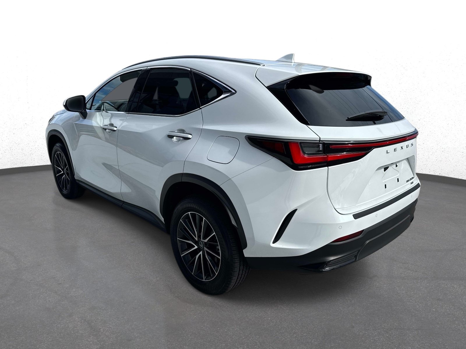 Certified 2026 Lexus NX 450h+ AWD w/ Accessory Package (Z2) image 5