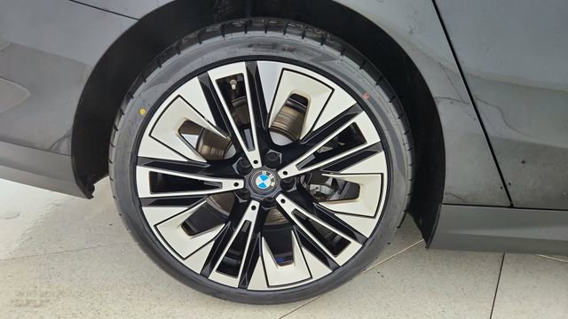 Used 2026 BMW 530i image 60