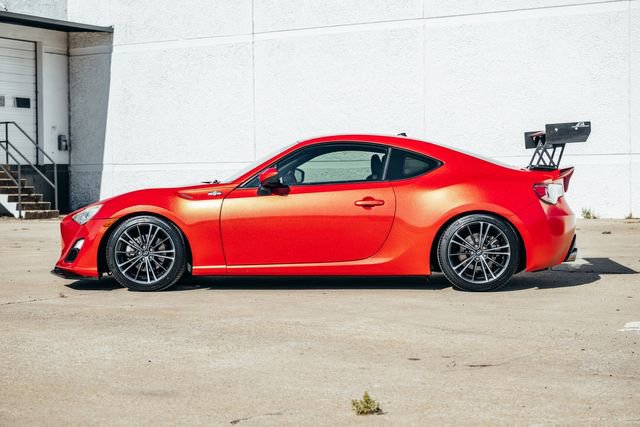 Used 2013 Scion FR-S image 11