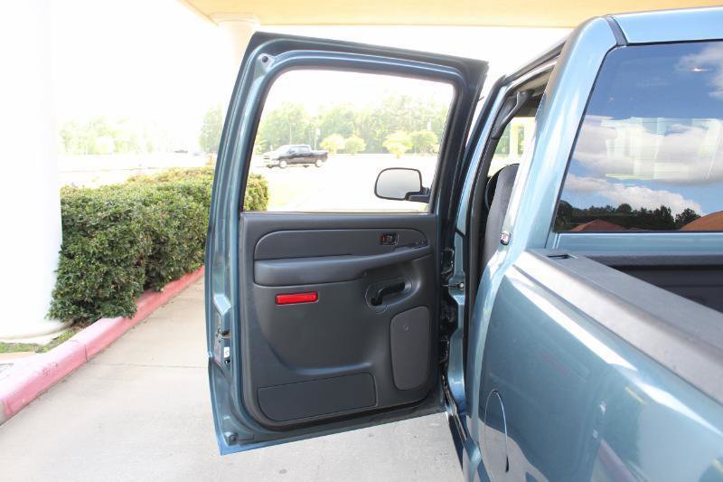Used 2007 GMC Sierra 1500 SLE w/ Crew Cab Value Package RWD image 28