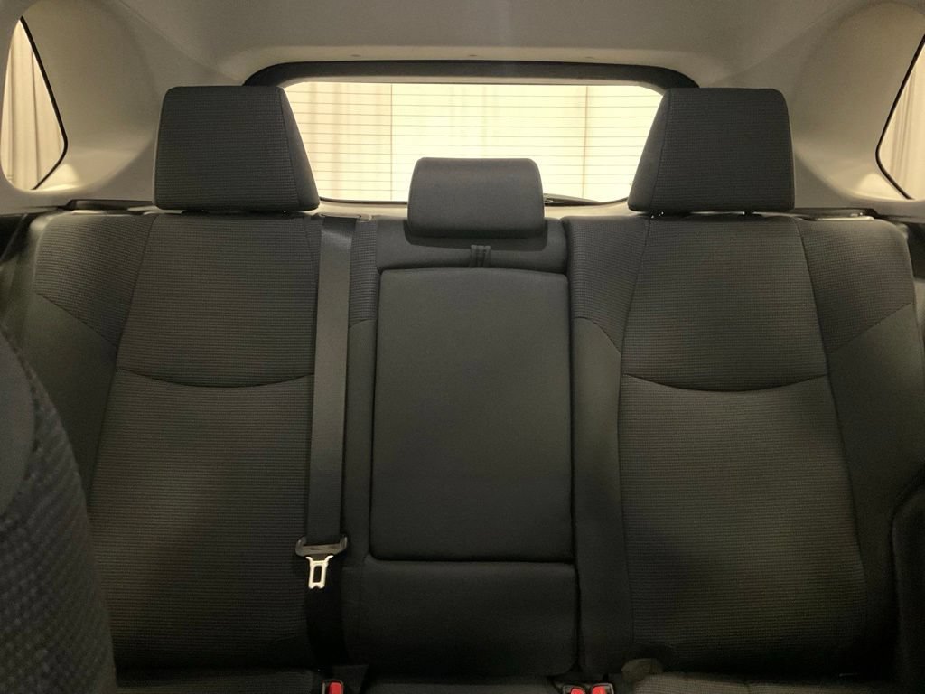 Used 2023 Toyota RAV4 LE AWD/4WD image 33