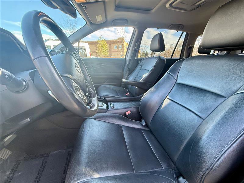 Used 2018 Honda Pilot Touring image 18