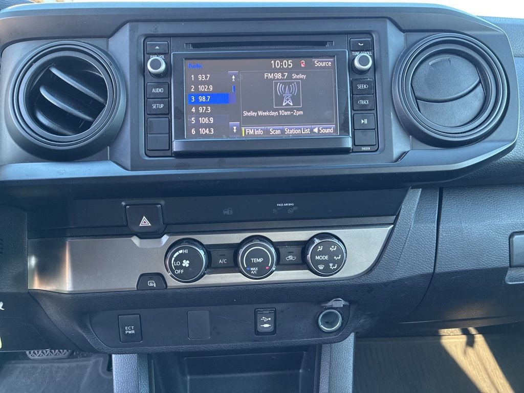 Used 2019 Toyota Tacoma SR image 15