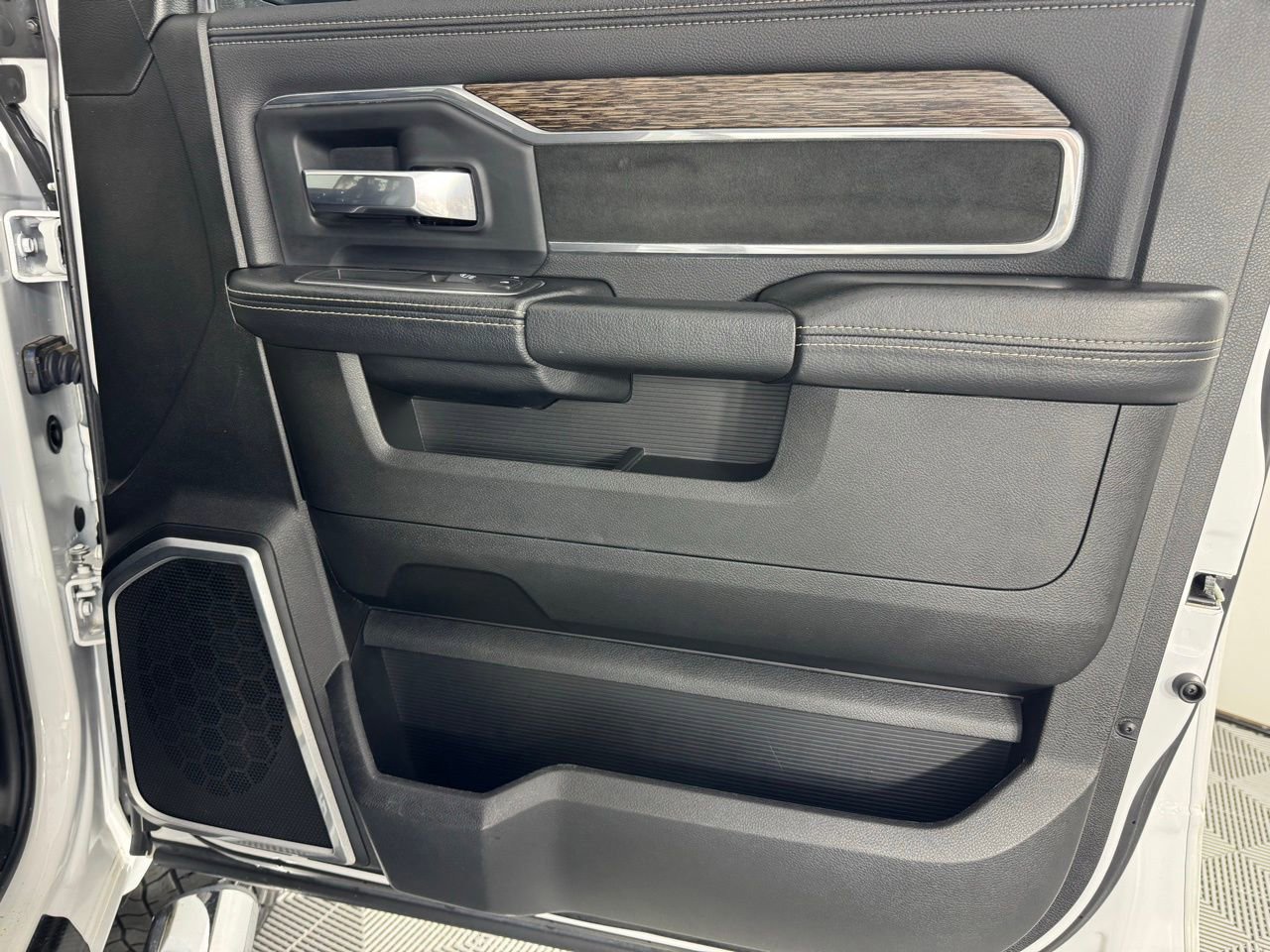 Used 2021 RAM 2500 Laramie image 30