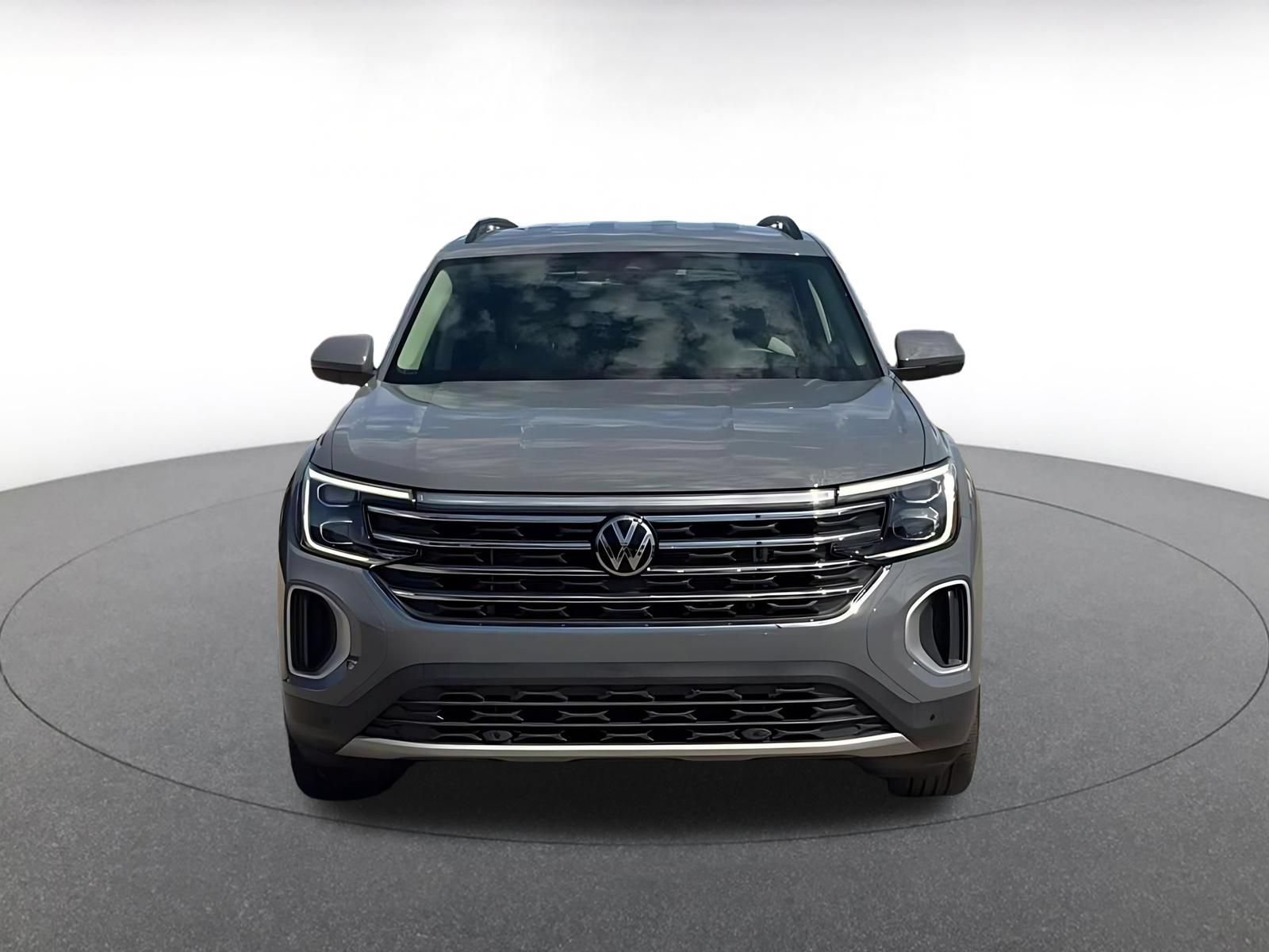 Used 2026 Volkswagen Atlas SE AWD/4WD image 3