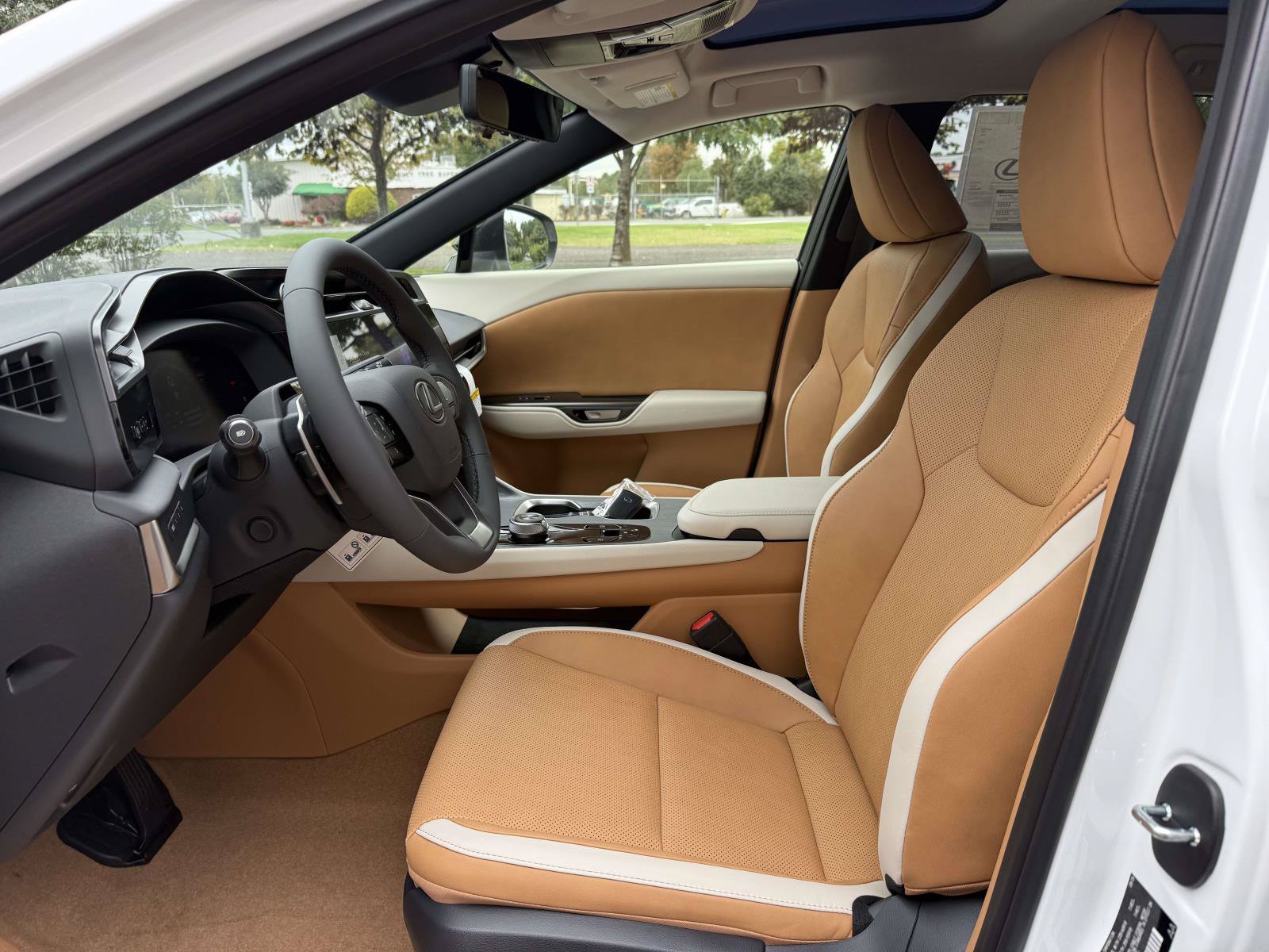 New 2026 Lexus RZ 450e AWD image 12