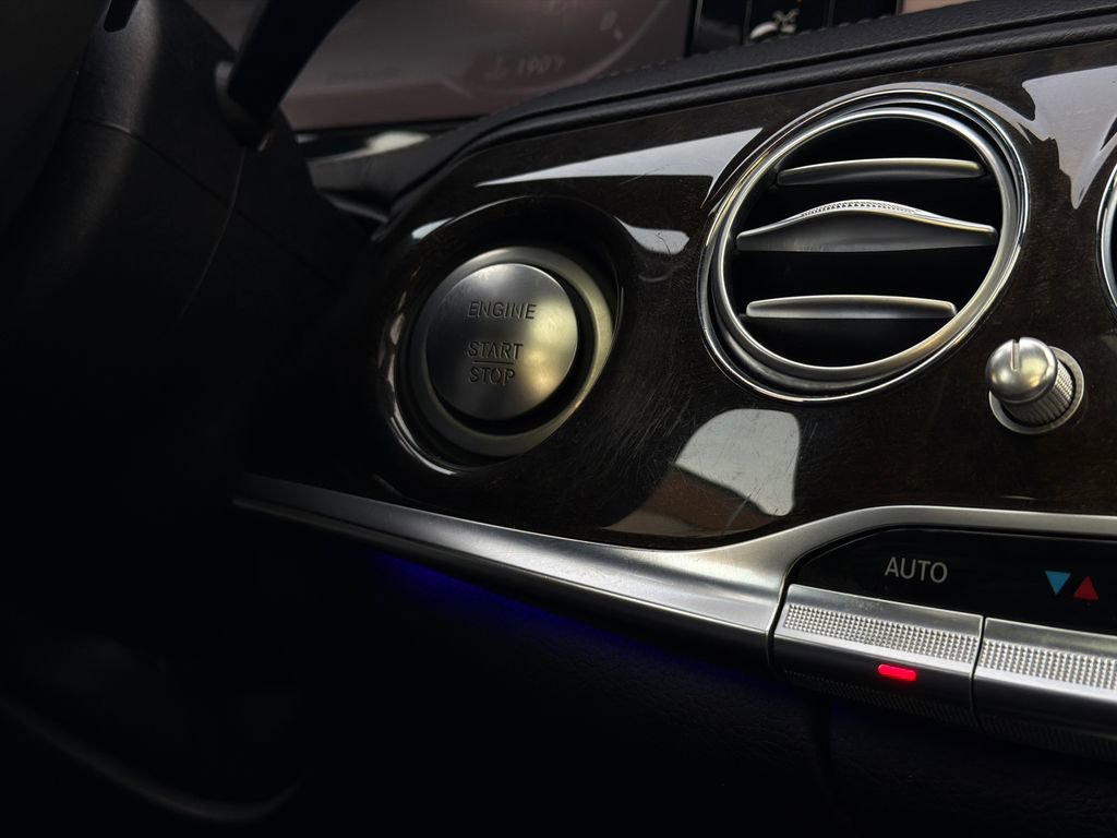 Used 2015 Mercedes-Benz S 550 Sedan w/ Premium 1 Package image 28