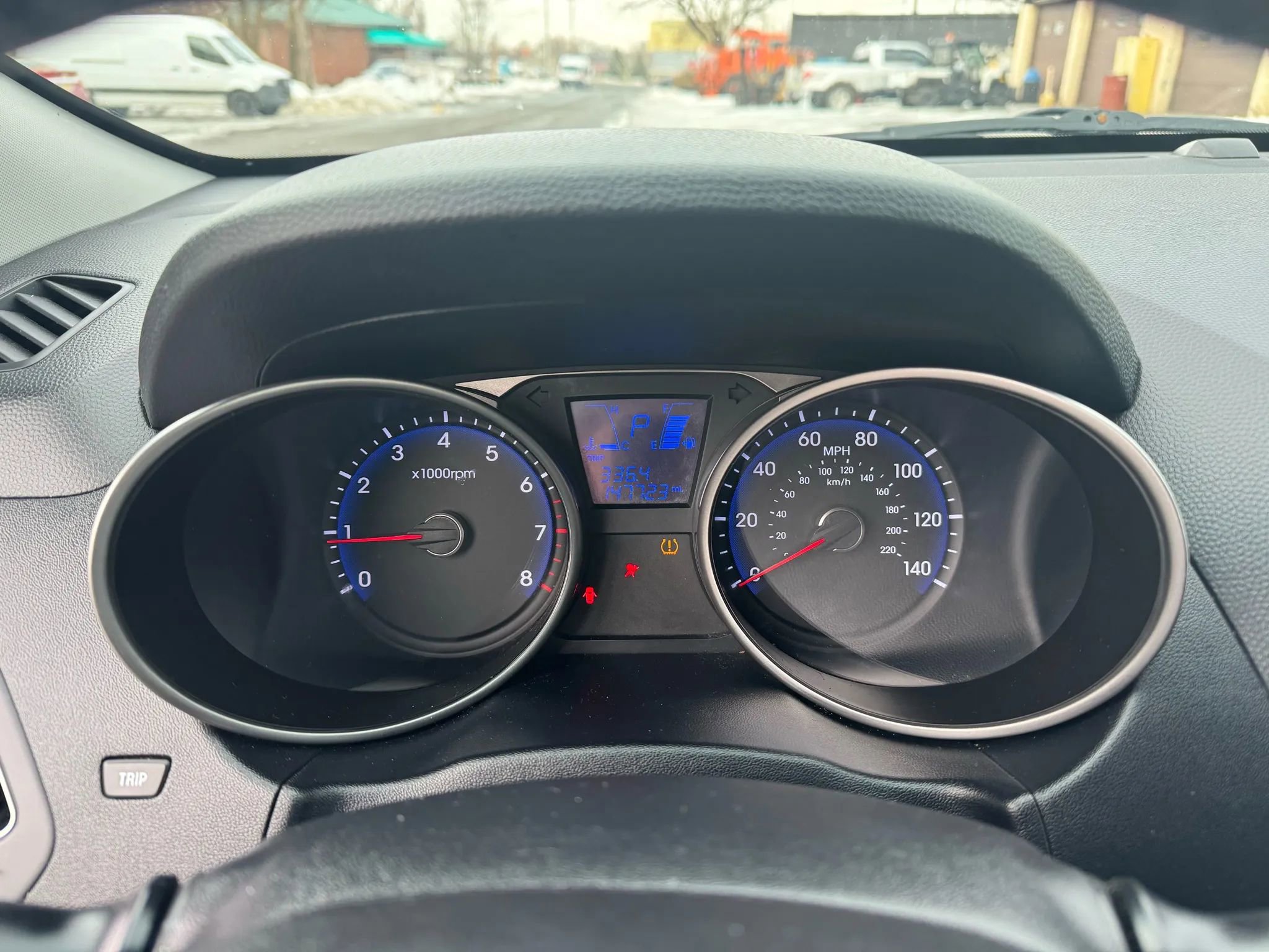 Used 2010 Hyundai Tucson Limited AWD/4WD image 13