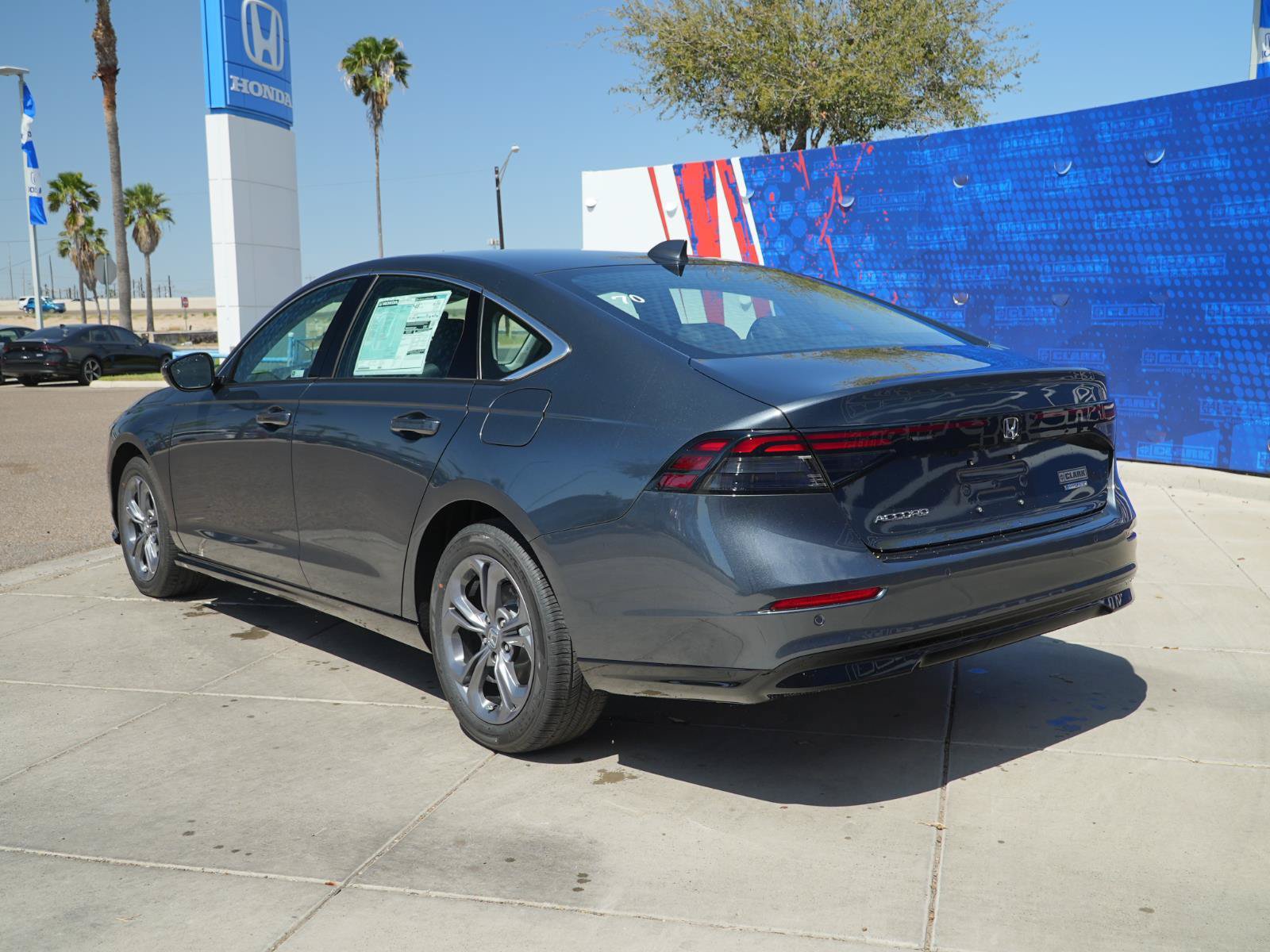 Used 2026 Honda Accord EX-L image 9