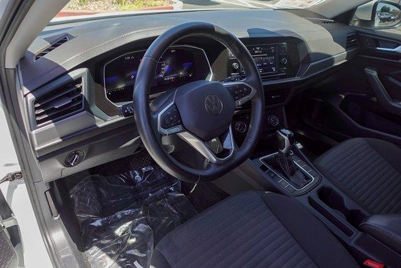 Used 2024 Volkswagen Jetta S FWD image 9