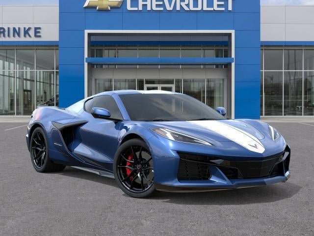 New 2027 Chevrolet Corvette Grand Sport w/ Z52 Sport Performance Package RWD image 7