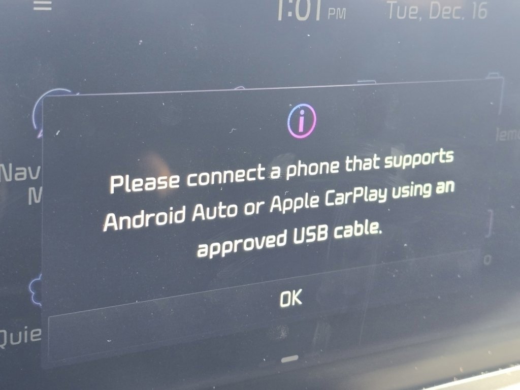 Used 2023 Kia Telluride S w/ S Sunroof Package image 5