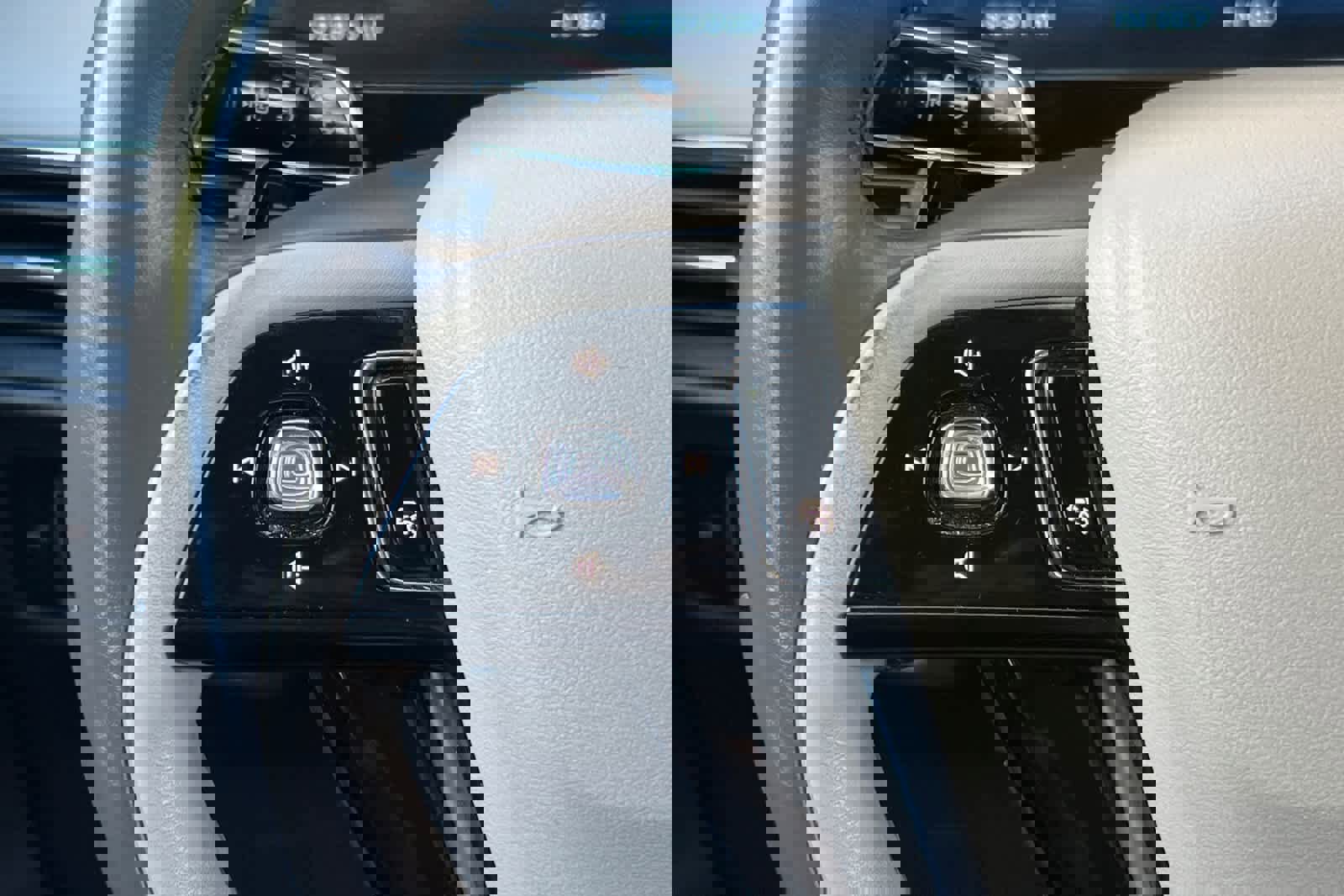 Used 2023 Lincoln Corsair Reserve w/ Equipment Group 201A image 27