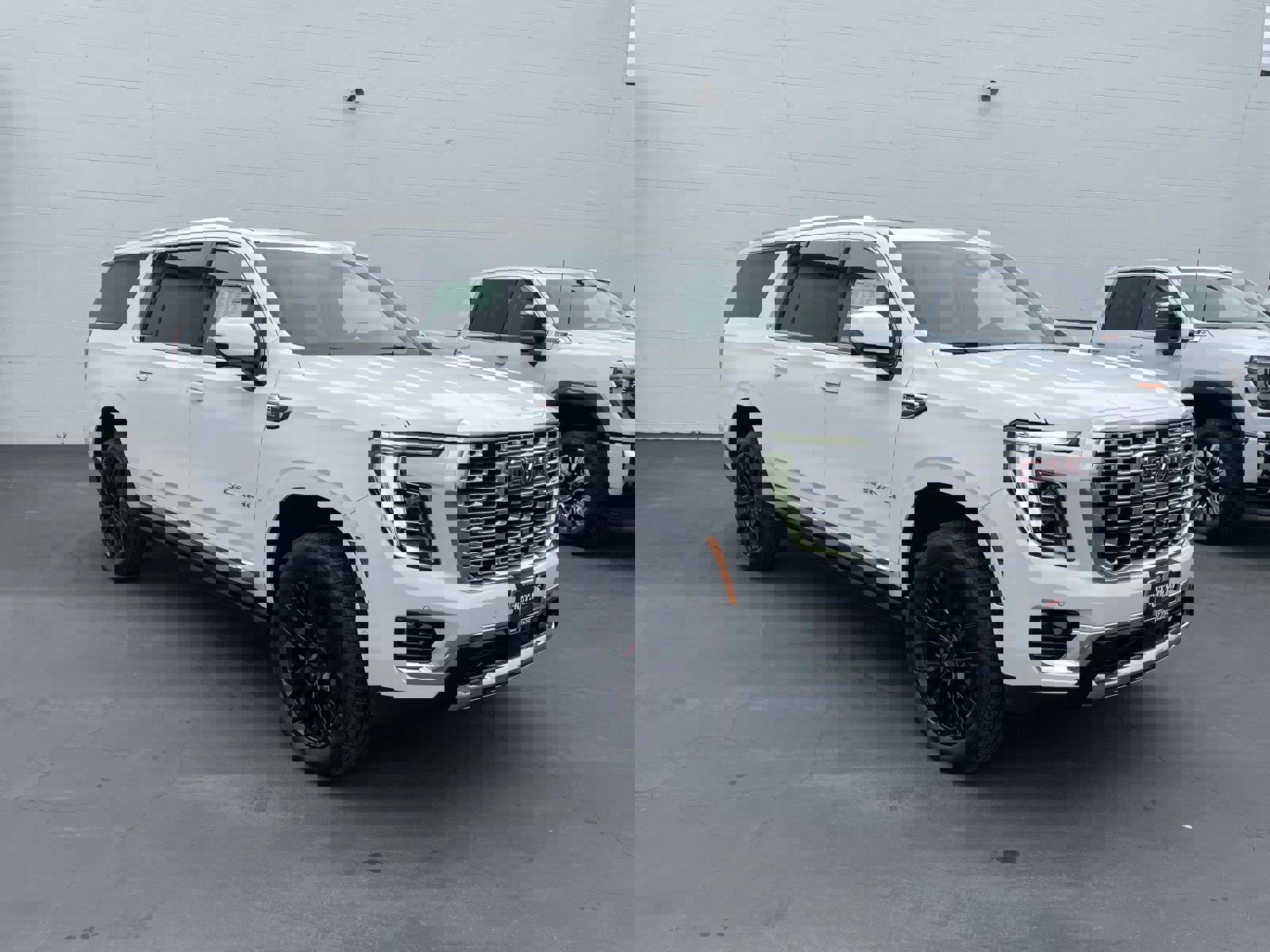 New 2026 GMC Yukon XL Denali w/ Sun & Power Step Package image 3