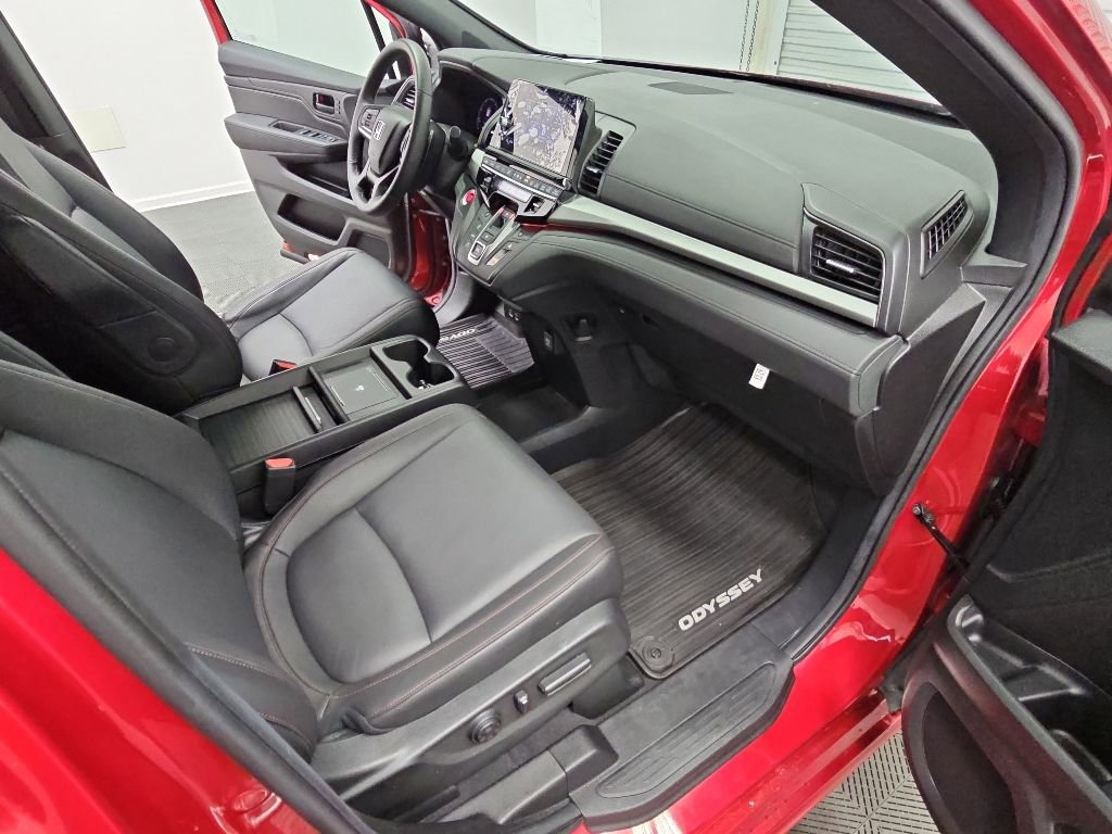 Used 2025 Honda Odyssey Sport-L image 37