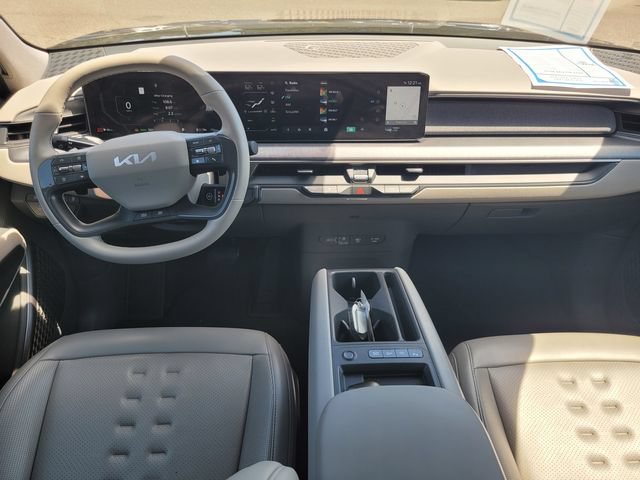 Used 2024 Kia EV9 Wind AWD/4WD image 14