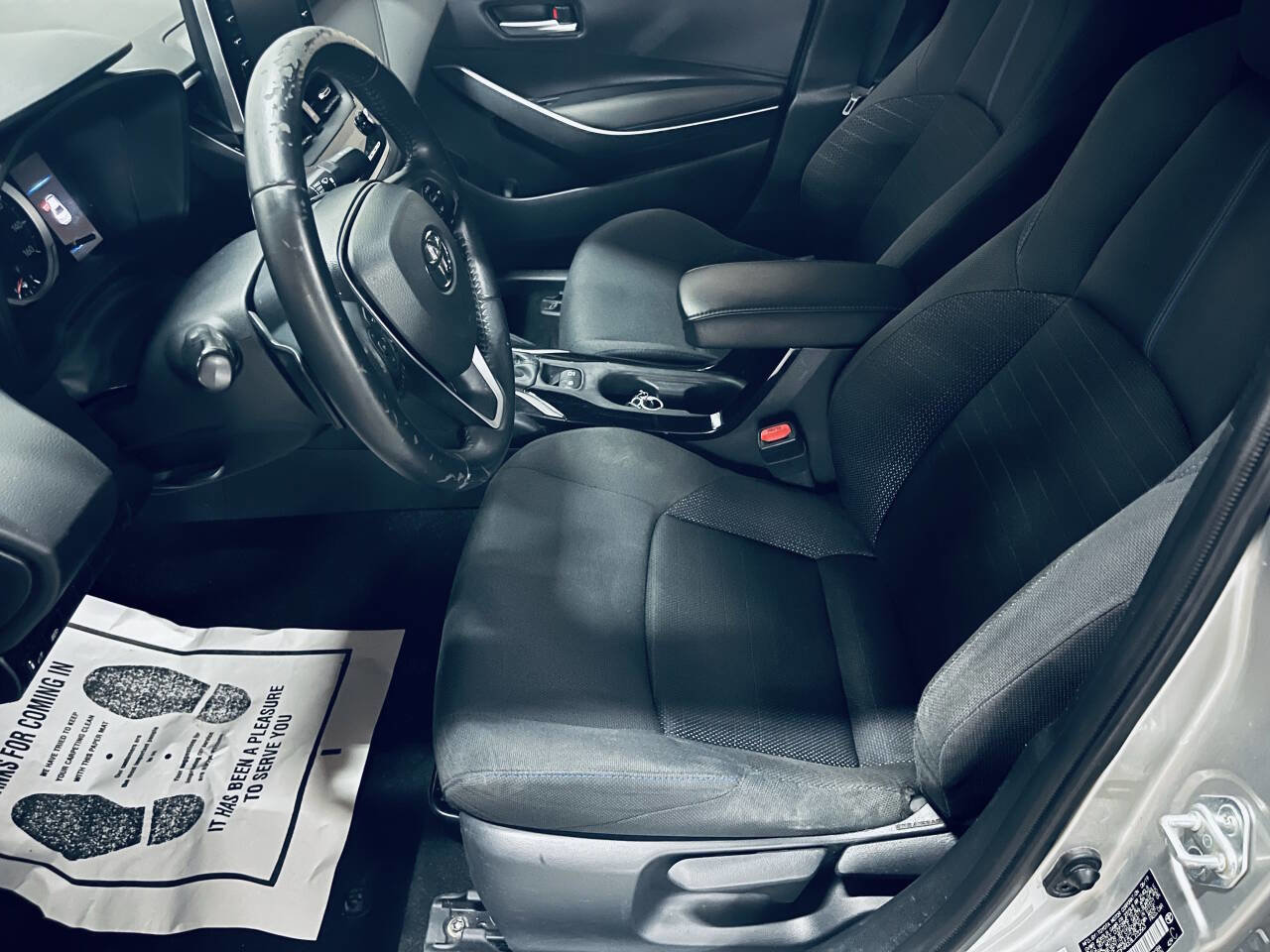 Used 2020 Toyota Corolla SE w/ SE Premium Package FWD image 18
