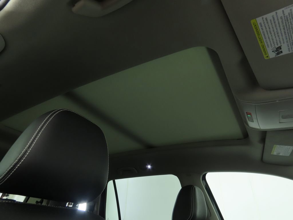 Certified 2023 Volkswagen Atlas SE w/ Panoramic Sunroof Package image 16