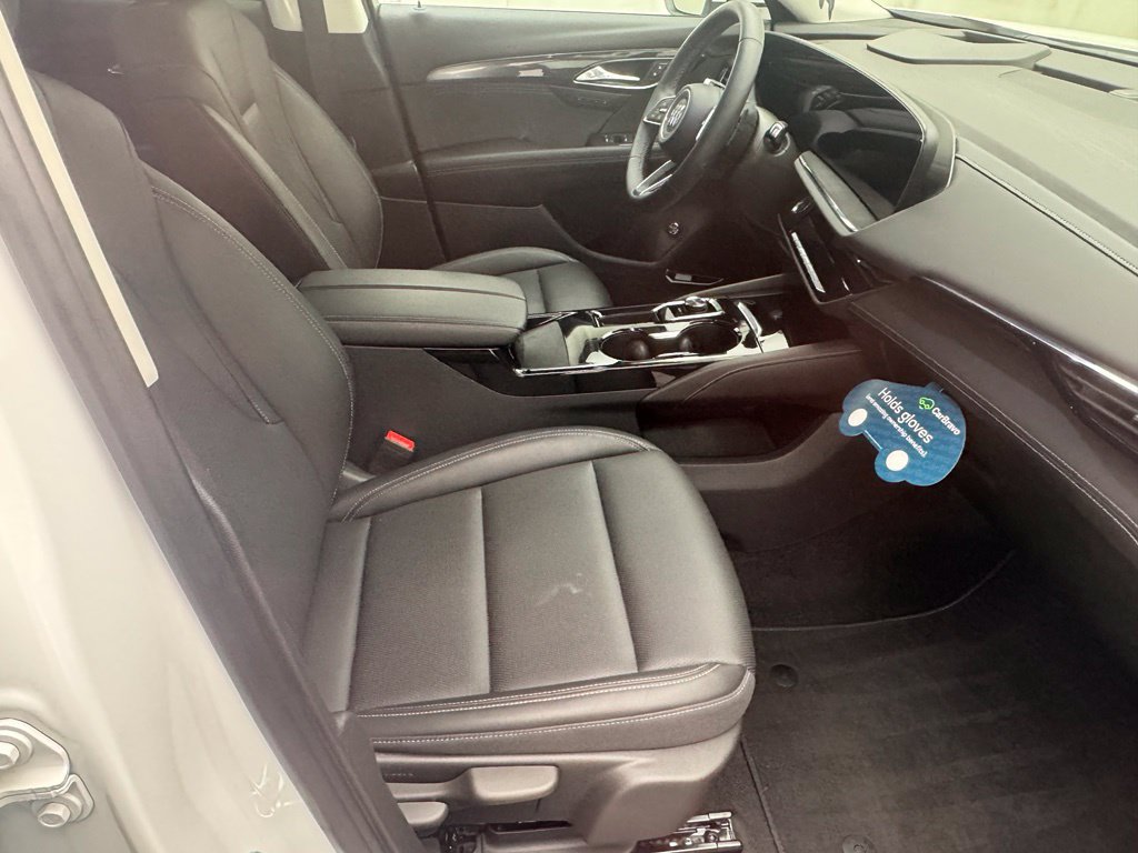 Used 2024 Buick Envision Preferred AWD/4WD image 27