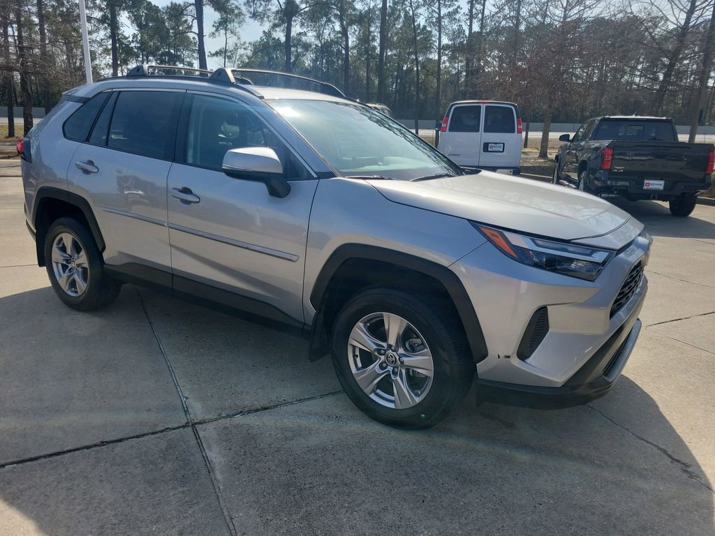 Certified 2023 Toyota RAV4 XLE w/ Convenience Package image 10