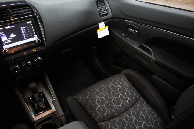 New 2026 Mitsubishi Outlander Sport LE image 22