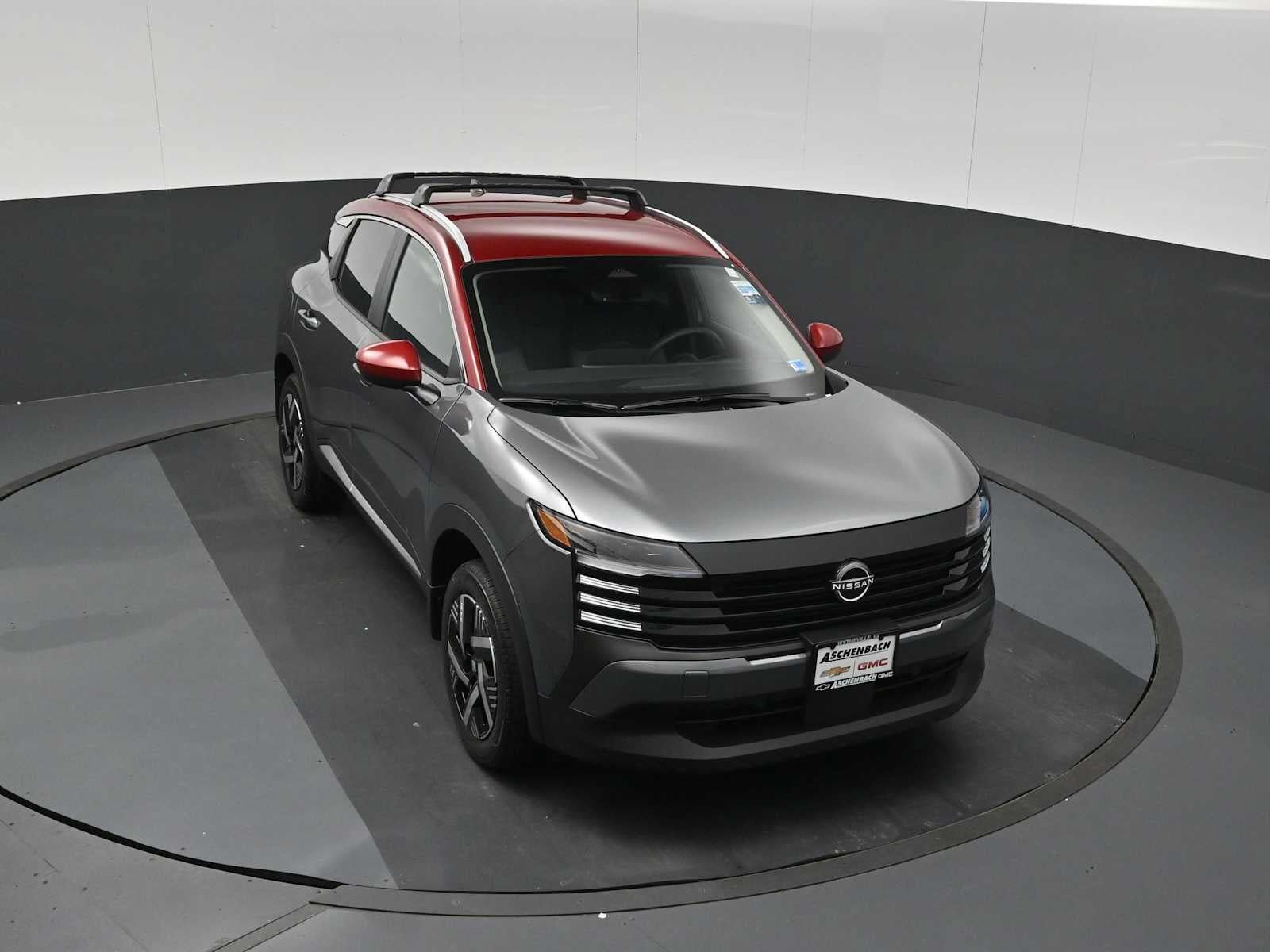 Used 2026 Nissan Kicks SV w/ Interior Electronics Package FWD image 11