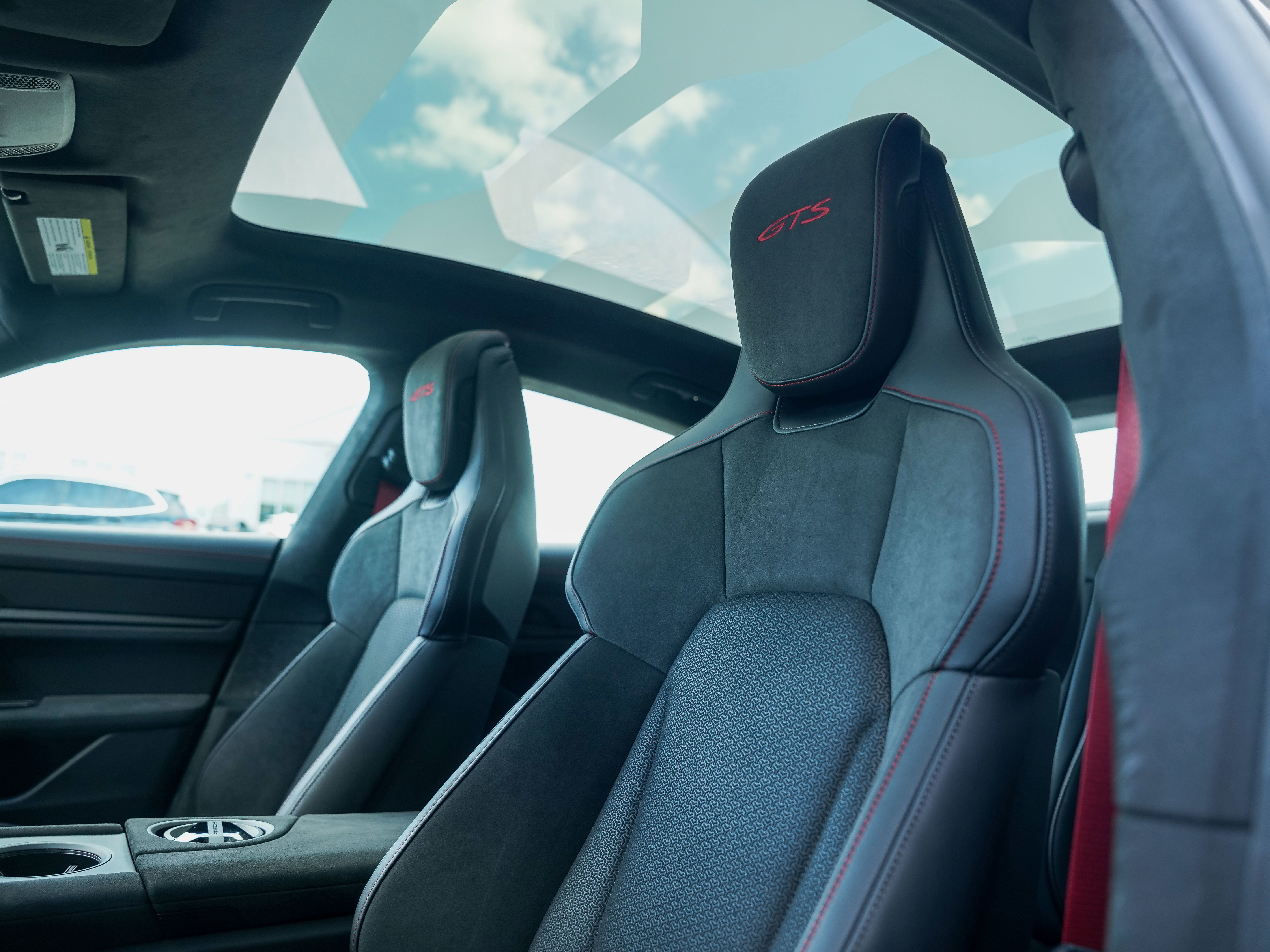 New 2025 Porsche Taycan GTS image 5