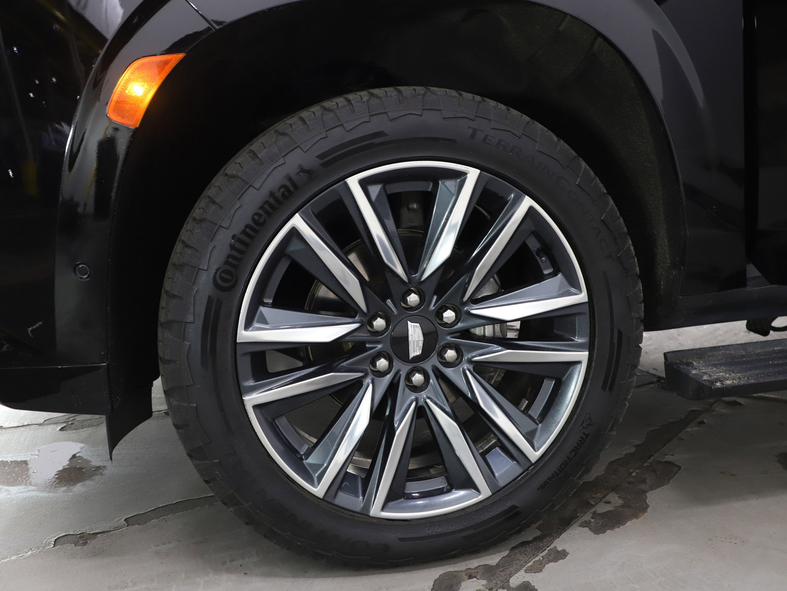 Used 2021 Cadillac Escalade Sport Platinum AWD/4WD image 38