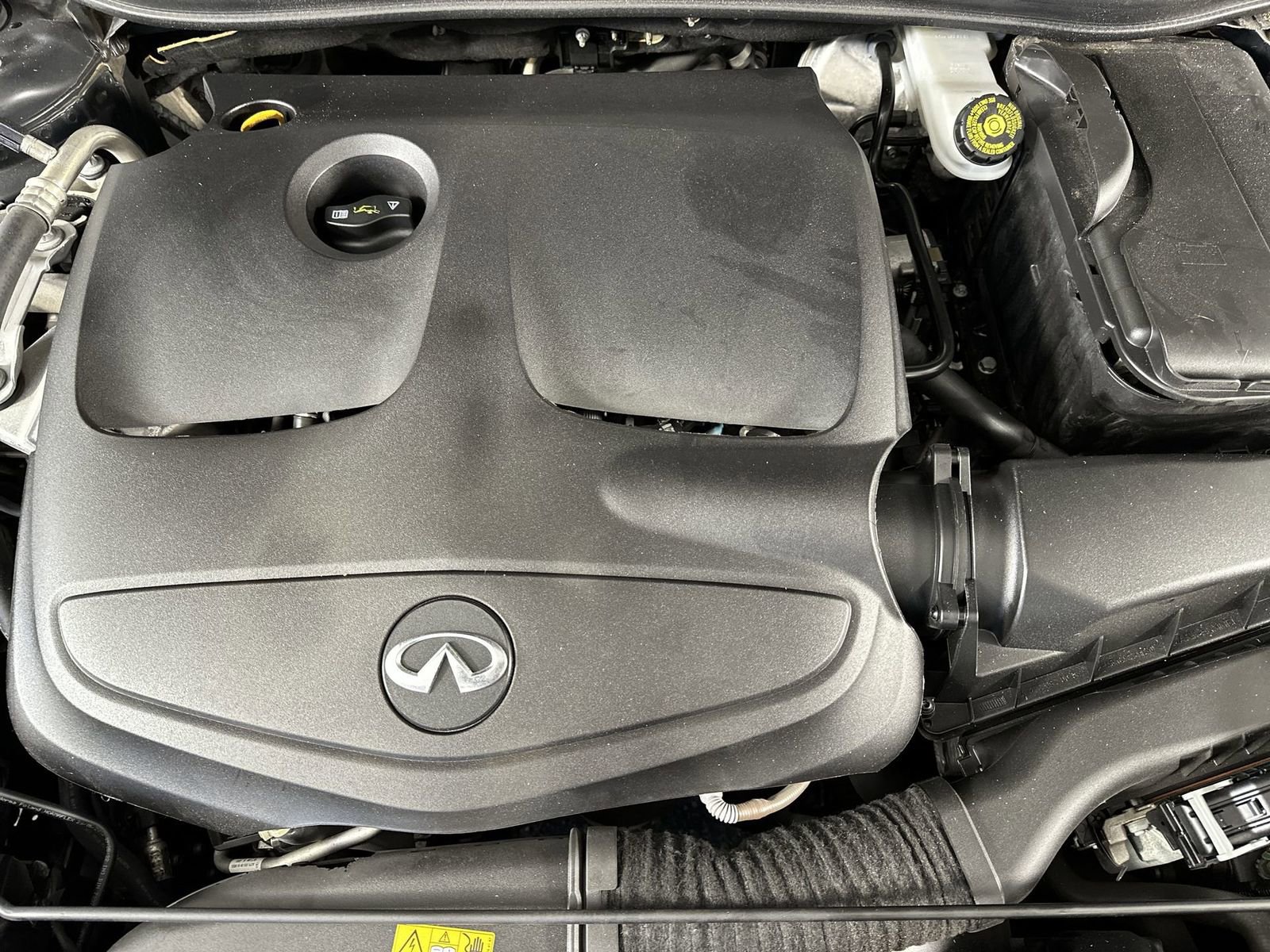 Used 2018 INFINITI QX30 image 28