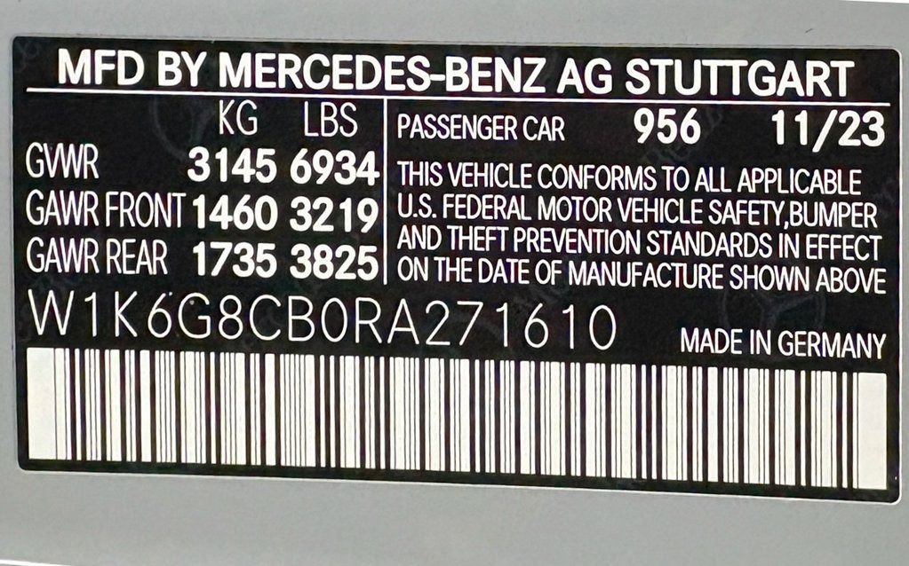 Used 2024 Mercedes-Benz S 63 AMG S w/ Rear Seat Package image 42