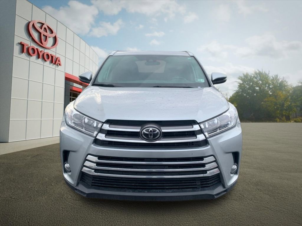 Used 2018 Toyota Highlander Limited image 7