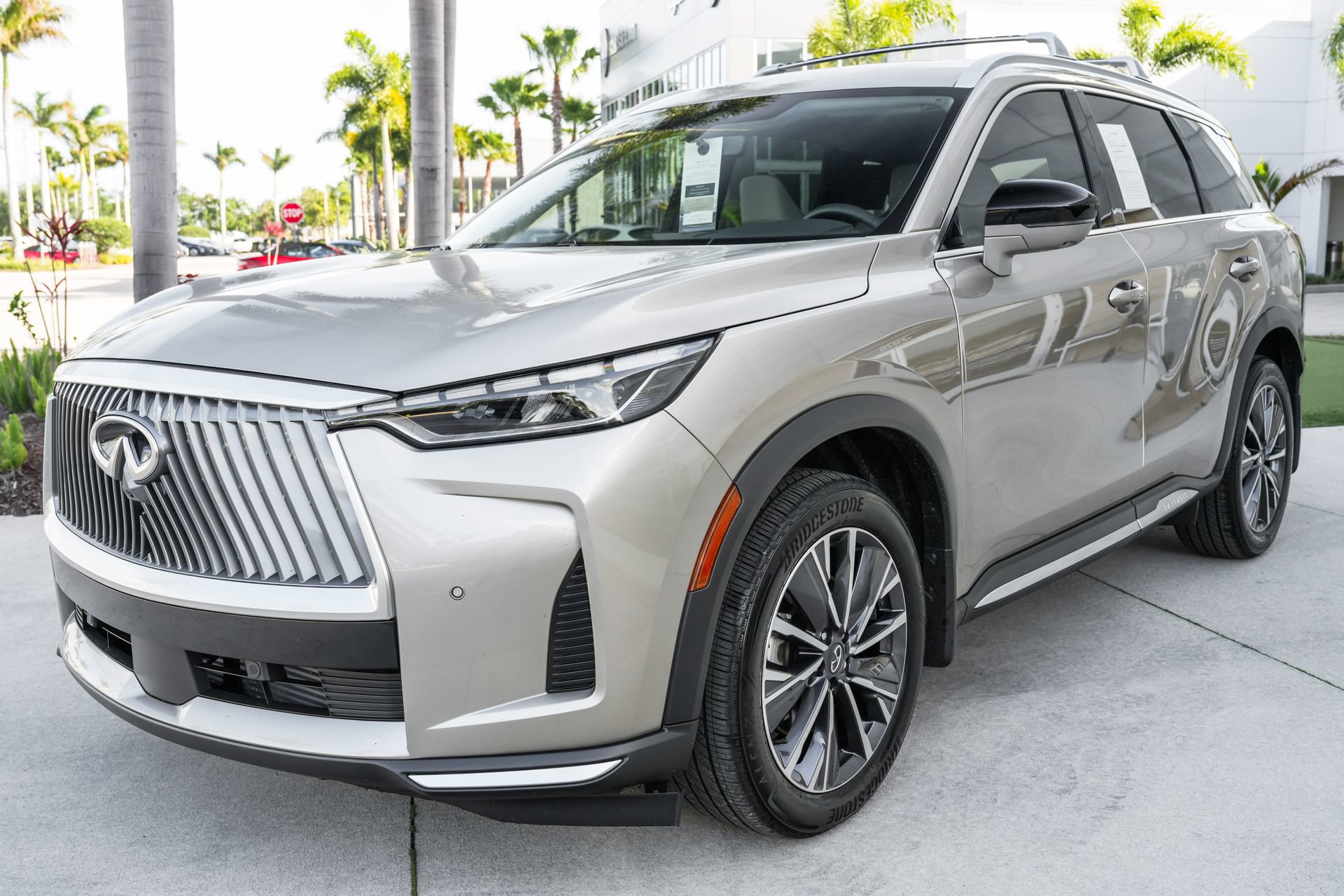 Certified 2026 INFINITI QX60 Luxe w/ Cargo Package image 6