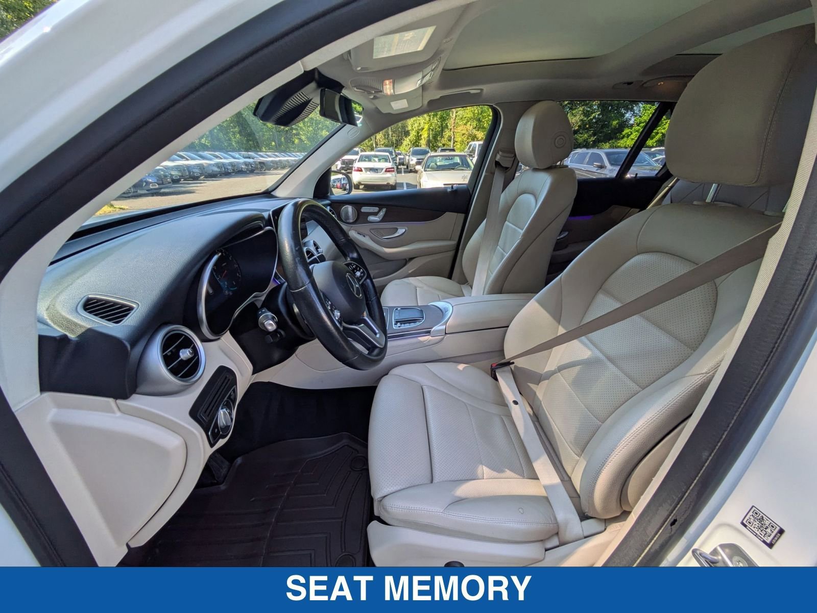 Used 2021 Mercedes-Benz GLC 300 4MATIC image 26