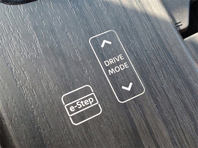 Used 2024 Nissan Ariya AWD image 24