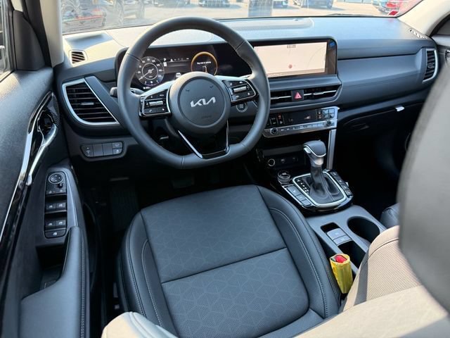 New 2026 Kia Seltos SX AWD/4WD image 7