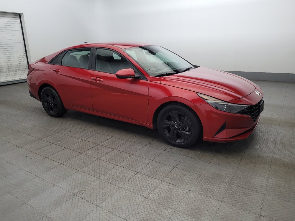 Used 2022 Hyundai Elantra SEL w/ Cargo Package image 11