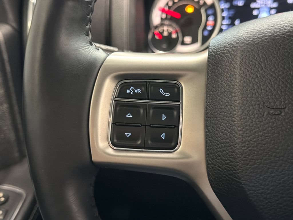 Used 2017 RAM 1500 Laramie w/ Convenience Group AWD/4WD image 14