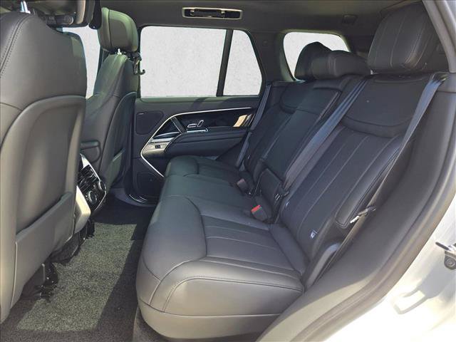New 2026 Land Rover Range Rover SE AWD/4WD image 16