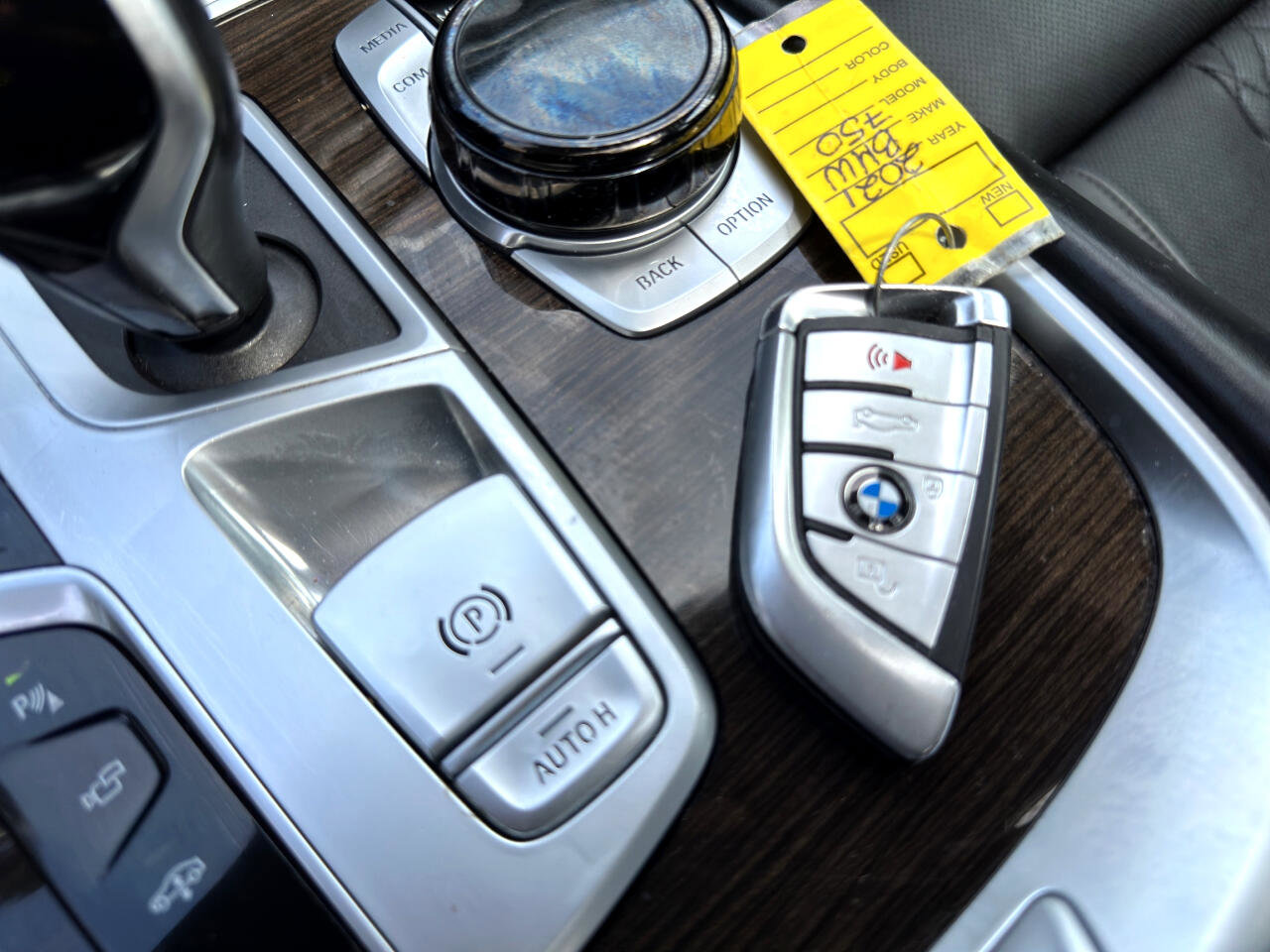 Used 2021 BMW 740i xDrive 740i xDrive Sedan w/ Luxury Rear Seating Package image 29