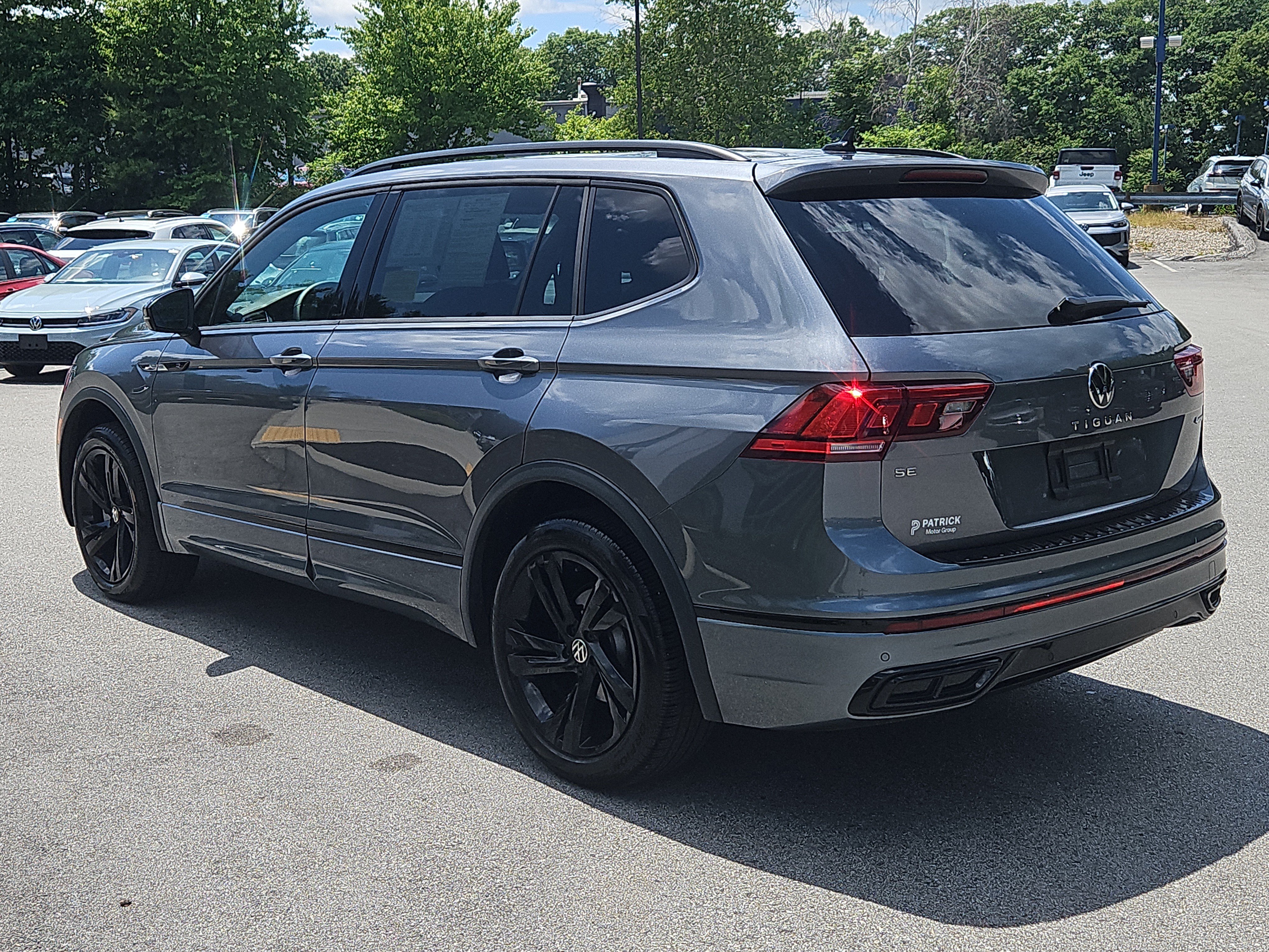 Certified 2024 Volkswagen Tiguan SE R-Line AWD/4WD image 27