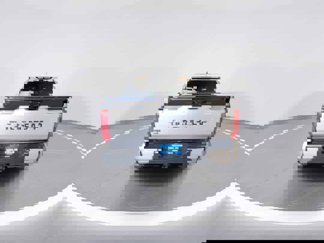 Used 2024 Toyota Tundra Platinum image 7