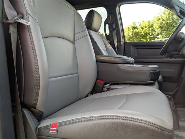 New 2025 RAM 3500 Tradesman w/ Chrome Appearance Group image 35