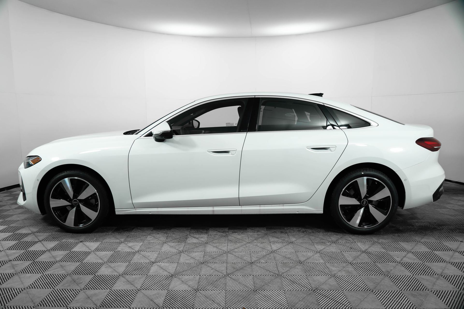 New 2025 Audi A5 2.0T Premium Plus image 4